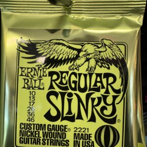 Ernie Ball Regular Slinky Guitar Strings